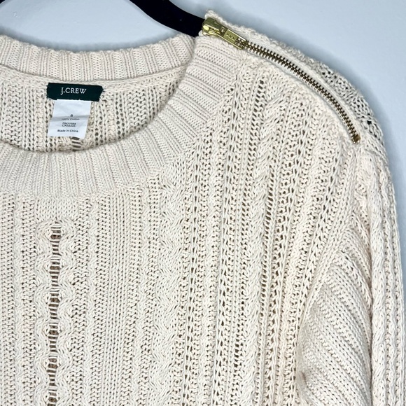 J.Crew Cream Cable-Knit Sweater with Gold Zipper Shoulder - Picture 4 of 6